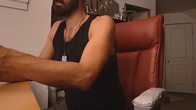 TwistedStallion69 Шоу с уебкамера