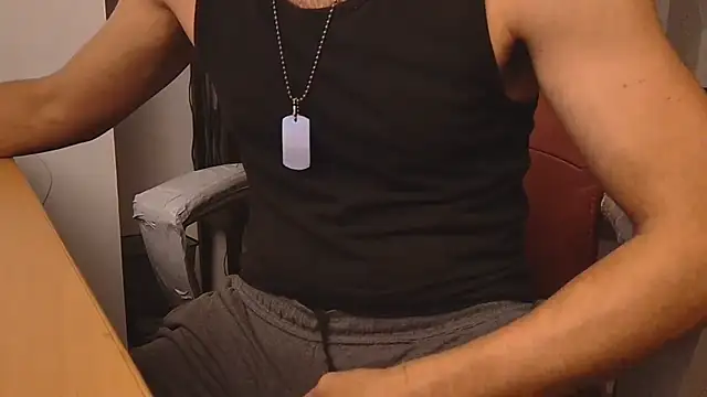 Show de TwistedStallion69 na webcam