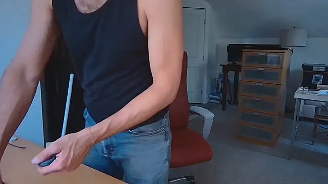 TwistedStallion69's Webcam Show