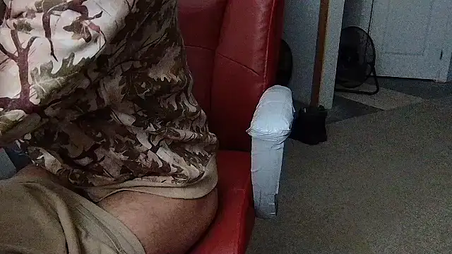 TwistedStallion69's Webcam Show