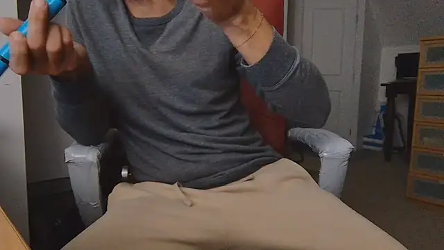 TwistedStallion69 在線直播表演