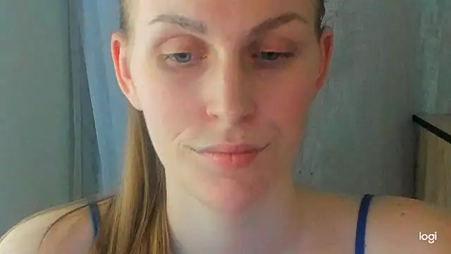 JuliaMuuun Шоу с уебкамера