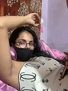 Sandhya_77 – webcam-show