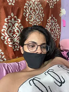 Sandhya_77's Webcam Show
