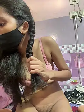 Sandhya_77 webcam show