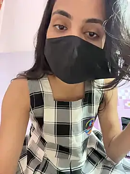 Sandhya_77 Show in webcam