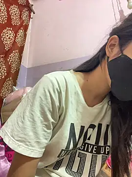 Sandhya_77 webcam show