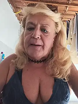 Živá chatovací místnost Belladama61
