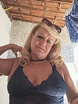 Belladama61's Live XXX Chat