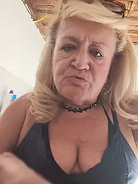 Belladama61 live XXX chat