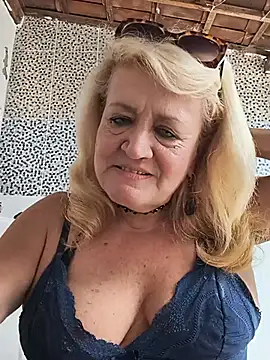 Belladama61's Webcam Show