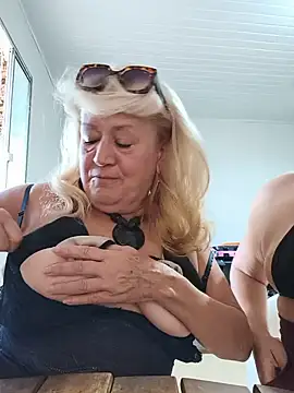 Show de Belladama61 na webcam
