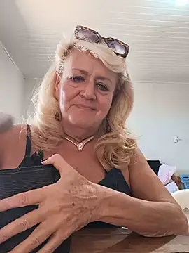 Belladama61's Webcam Show