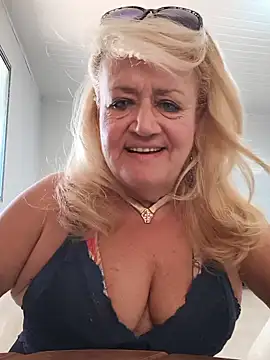 Belladama61's Live XXX Chat