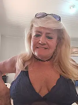 Belladama61's Webcam Show