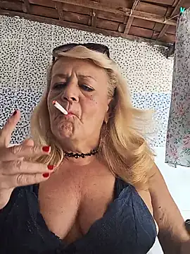 Belladama61's Live XXX Chat