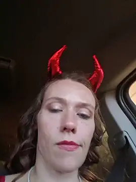 Wonderland97 Webcam Show