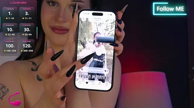 Živý XXX chat BellaKarma
