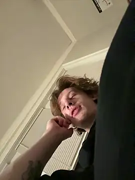 chi-cock Show in webcam
