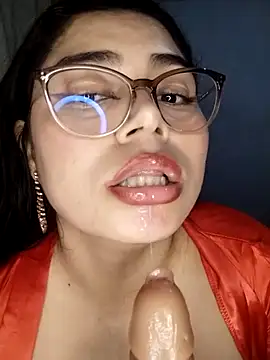 Diamily Live XXX-Chat