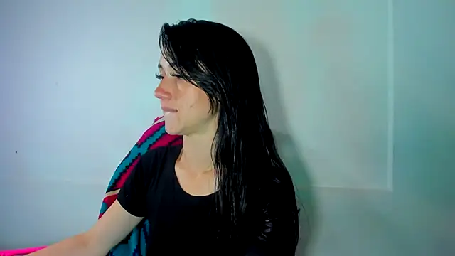 XXX chat uživo modela Amy_Kobold3