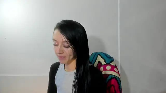 Онлайн чат XXX Amy_Kobold3