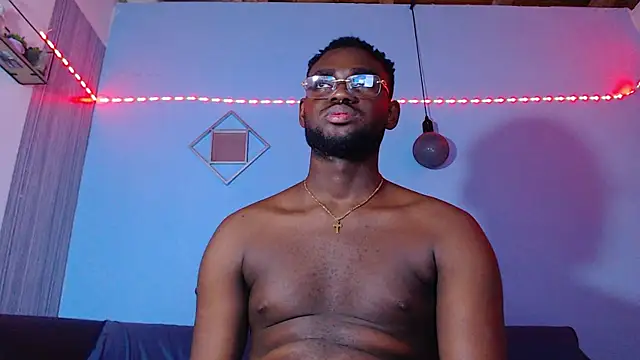 eebony_stallion Show Webcam