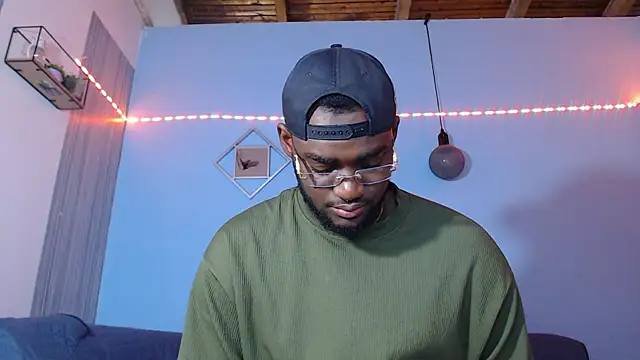 eebony_stallion Show Webcam