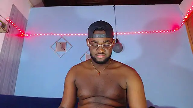 Show Webcam de eebony_stallion