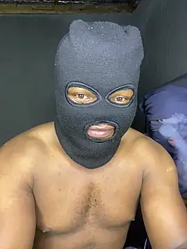הופעת וובקאם של darkdickgg
