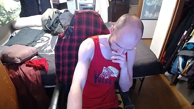 הופעת וובקאם של womenhateme69