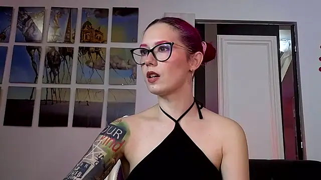 XXX chat uživo modela kulteacher