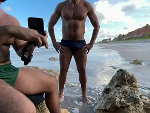 CasadoLutadorBigStuds: διαδικτυακό σόου στην κάμερα