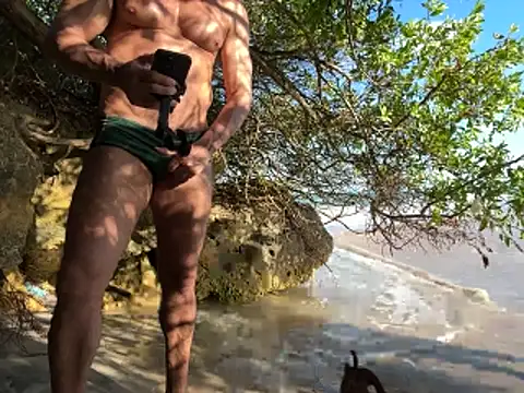 CasadoLutadorBigStuds' Webcam Show