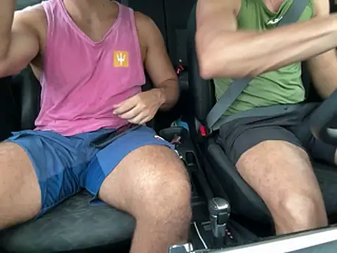CasadoLutadorBigStuds – webcam-show