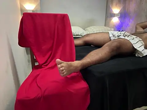 CasadoLutadorBigStuds webcam show