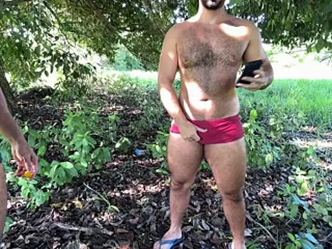 CasadoLutadorBigStuds webcam show