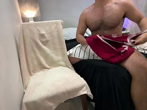 CasadoLutadorBigStuds Webcam Show