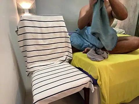 CasadoLutadorBigStuds' Webcam Show