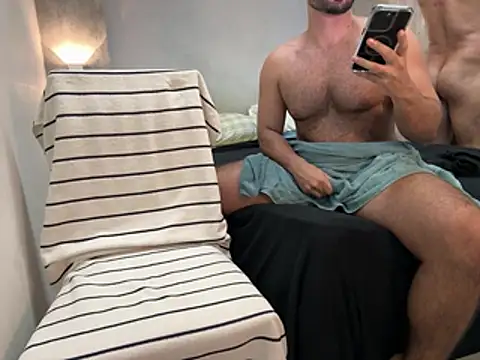 Show de CasadoLutadorBigStuds na webcam