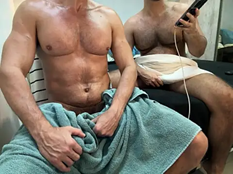 CasadoLutadorBigStuds Pertunjukan Webcam