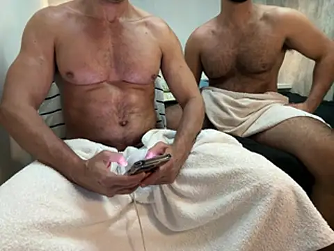Webkamerová show CasadoLutadorBigStuds