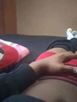 00Calvin Show in webcam