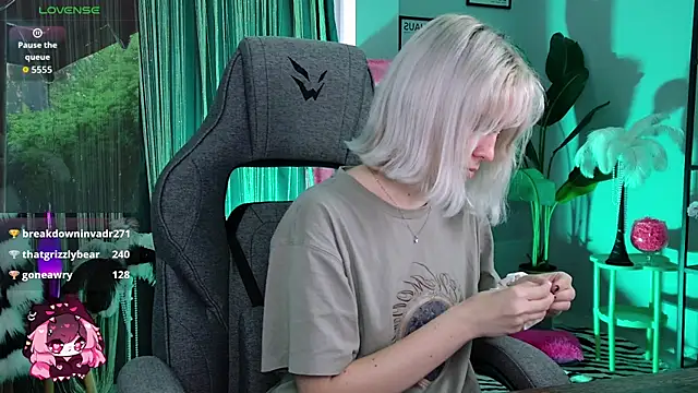 XXX chat uživo modela BethanyCloud