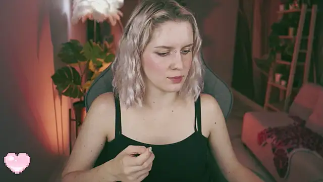 BethanyCloud's Live XXX Chat