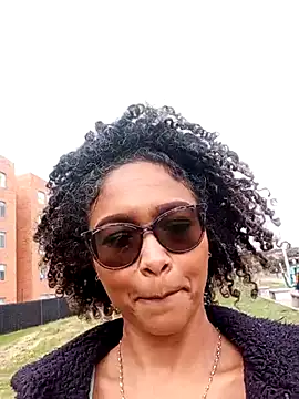 Show de BiiancaEstradaa na webcam