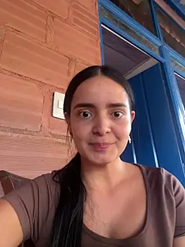 دردشة Mia_jhoonson الجنسية المباشرة