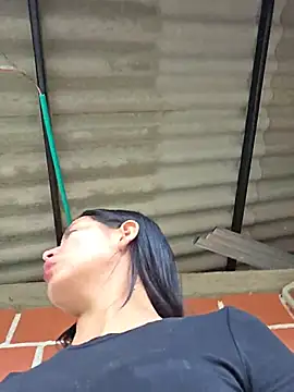 Mia_jhoonson's Live XXX Chat