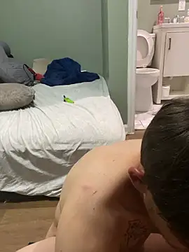 FirstTimeEvr – webcam-show