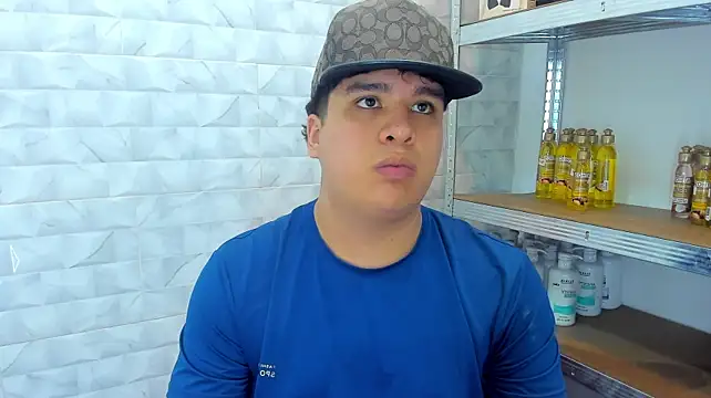 Show Webcam de Naim_Bennetsex